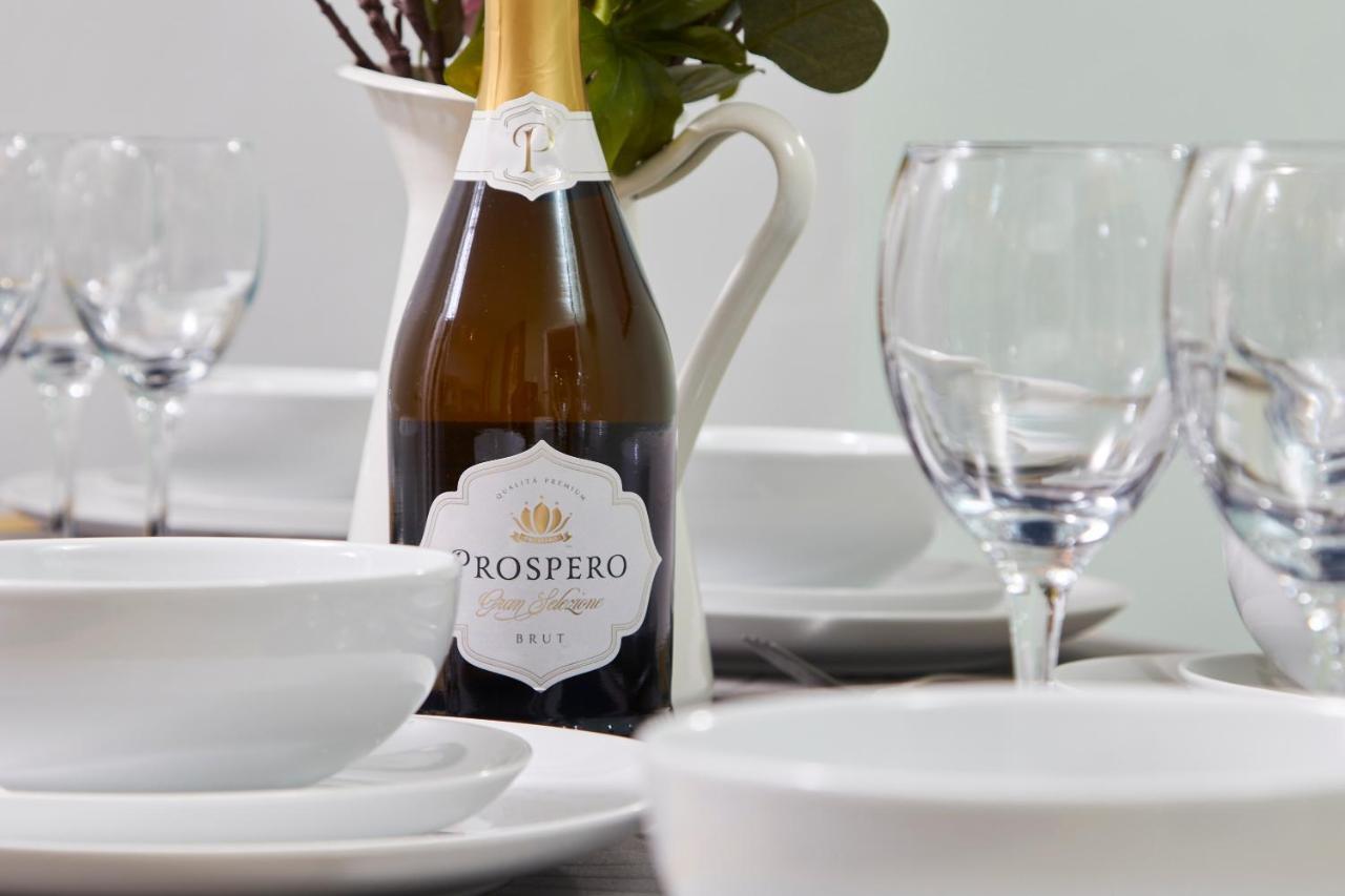 Wonderful Apartment In Bath With Garden - Sleeps 8 ภายนอก รูปภาพ