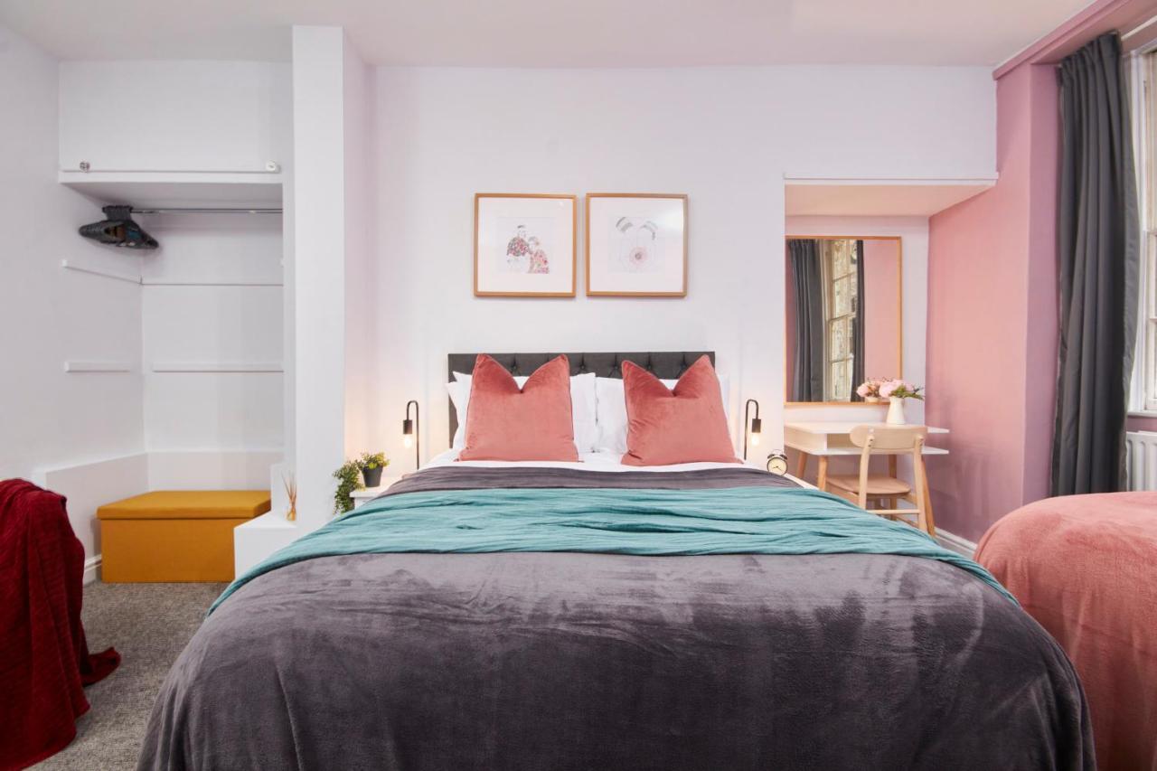 Wonderful Apartment In Bath With Garden - Sleeps 8 ภายนอก รูปภาพ