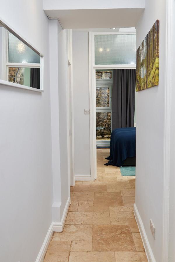 Wonderful Apartment In Bath With Garden - Sleeps 8 ภายนอก รูปภาพ