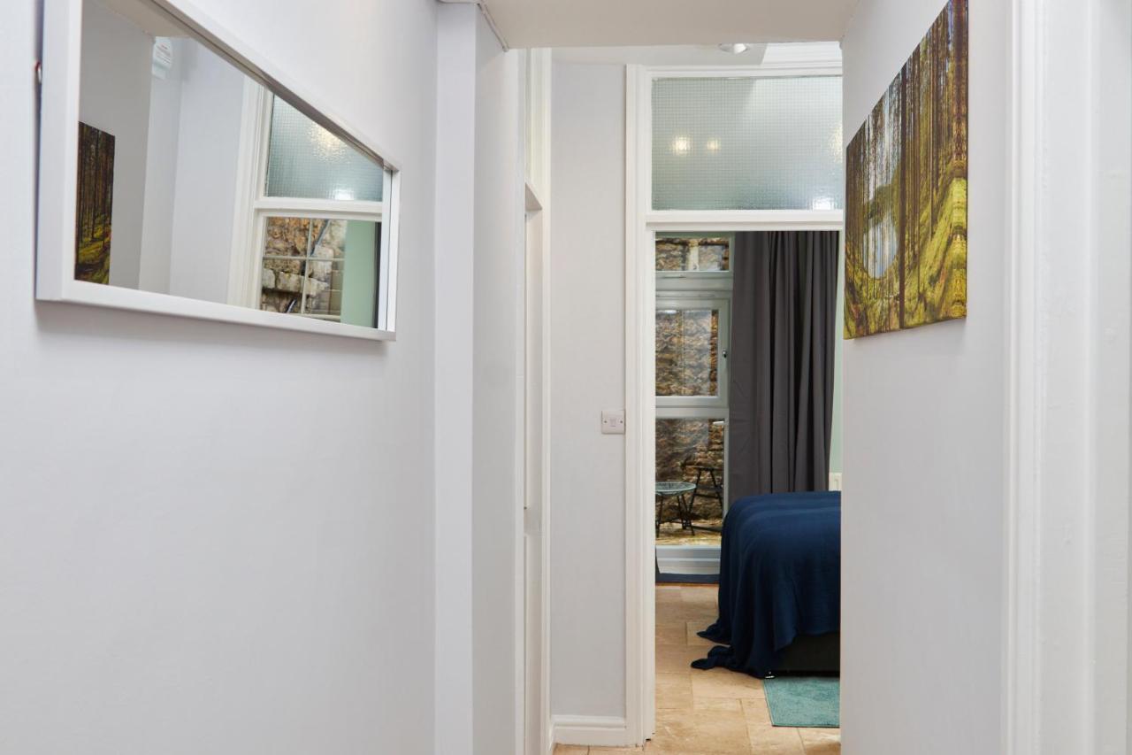Wonderful Apartment In Bath With Garden - Sleeps 8 ภายนอก รูปภาพ