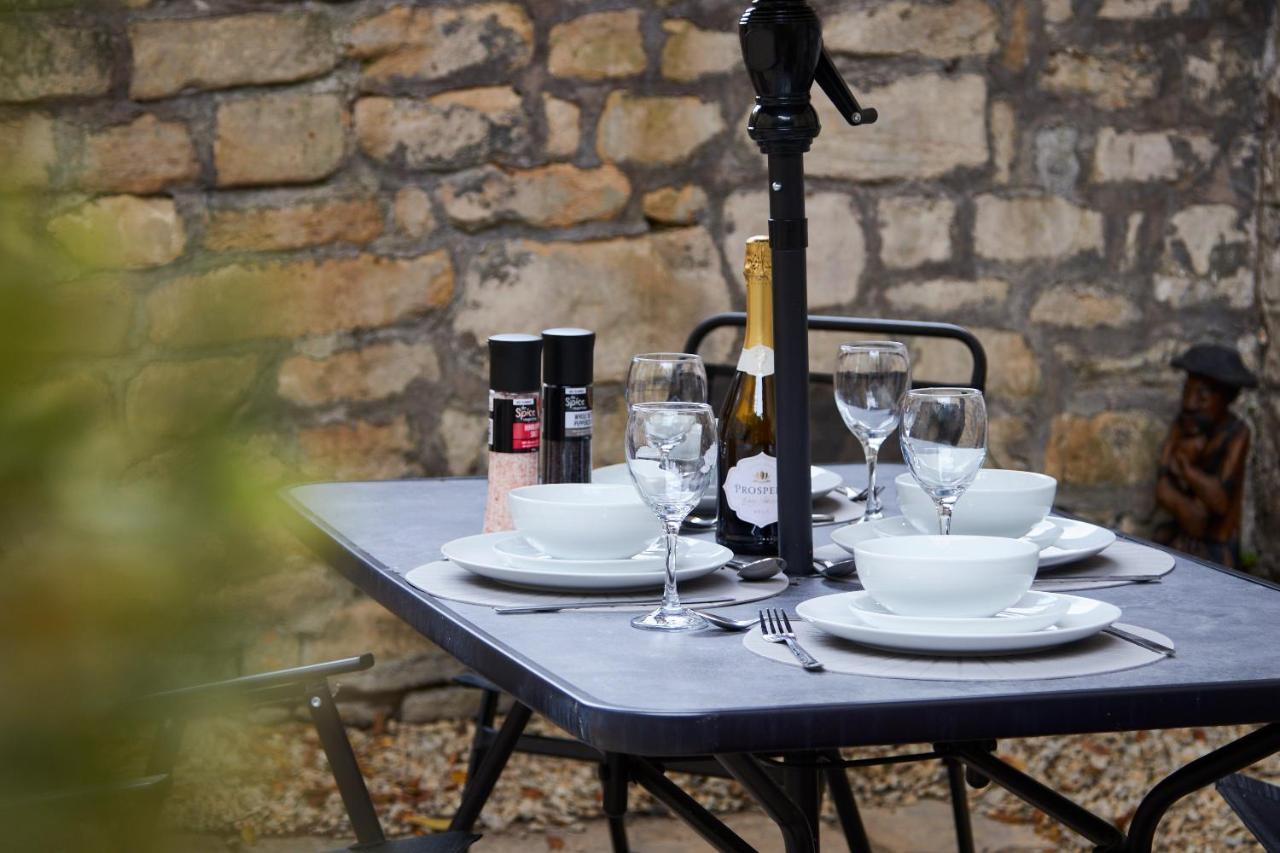 Wonderful Apartment In Bath With Garden - Sleeps 8 ภายนอก รูปภาพ