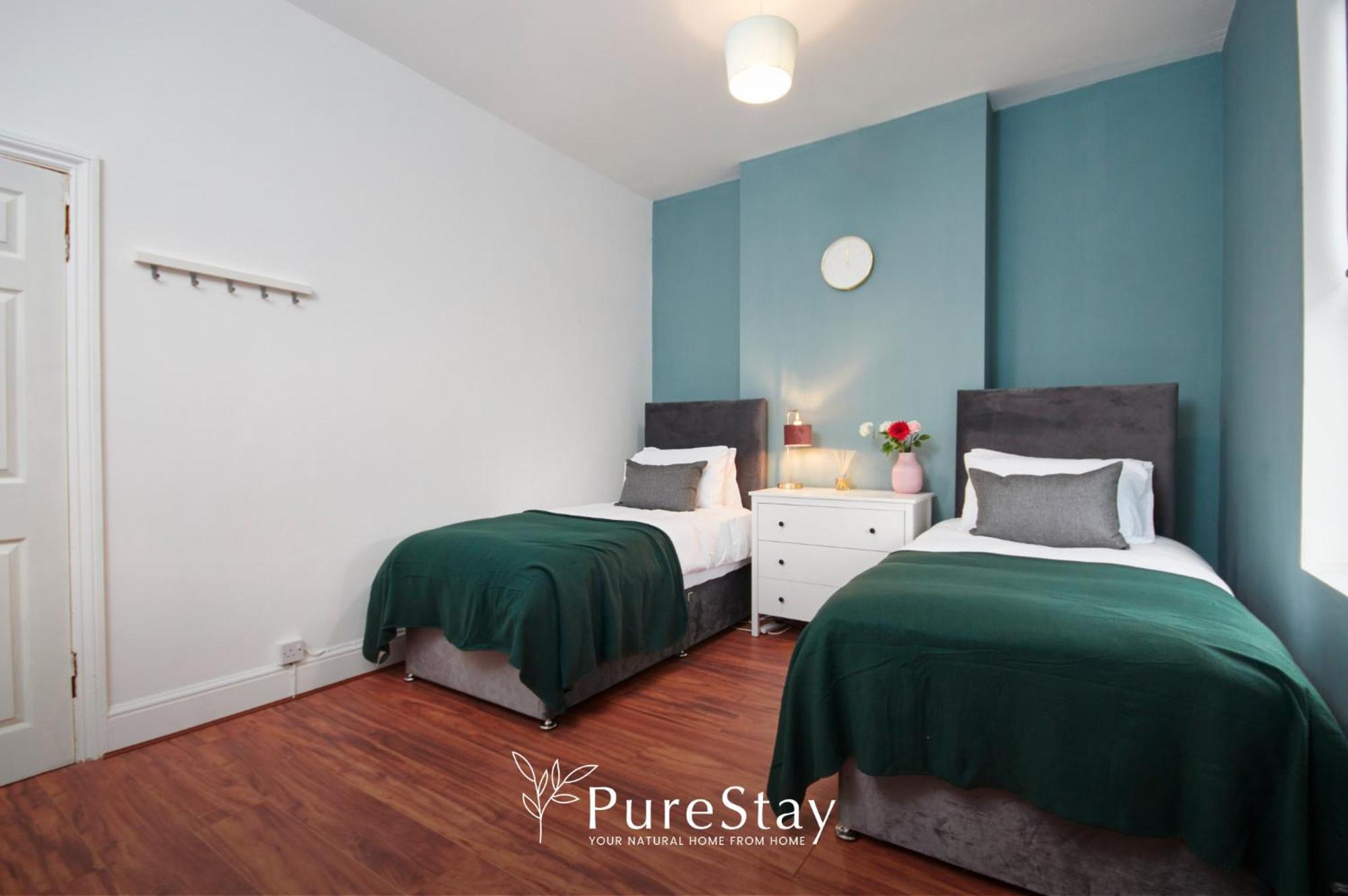 Wonderful Apartment In Bath With Garden - Sleeps 8 ภายนอก รูปภาพ